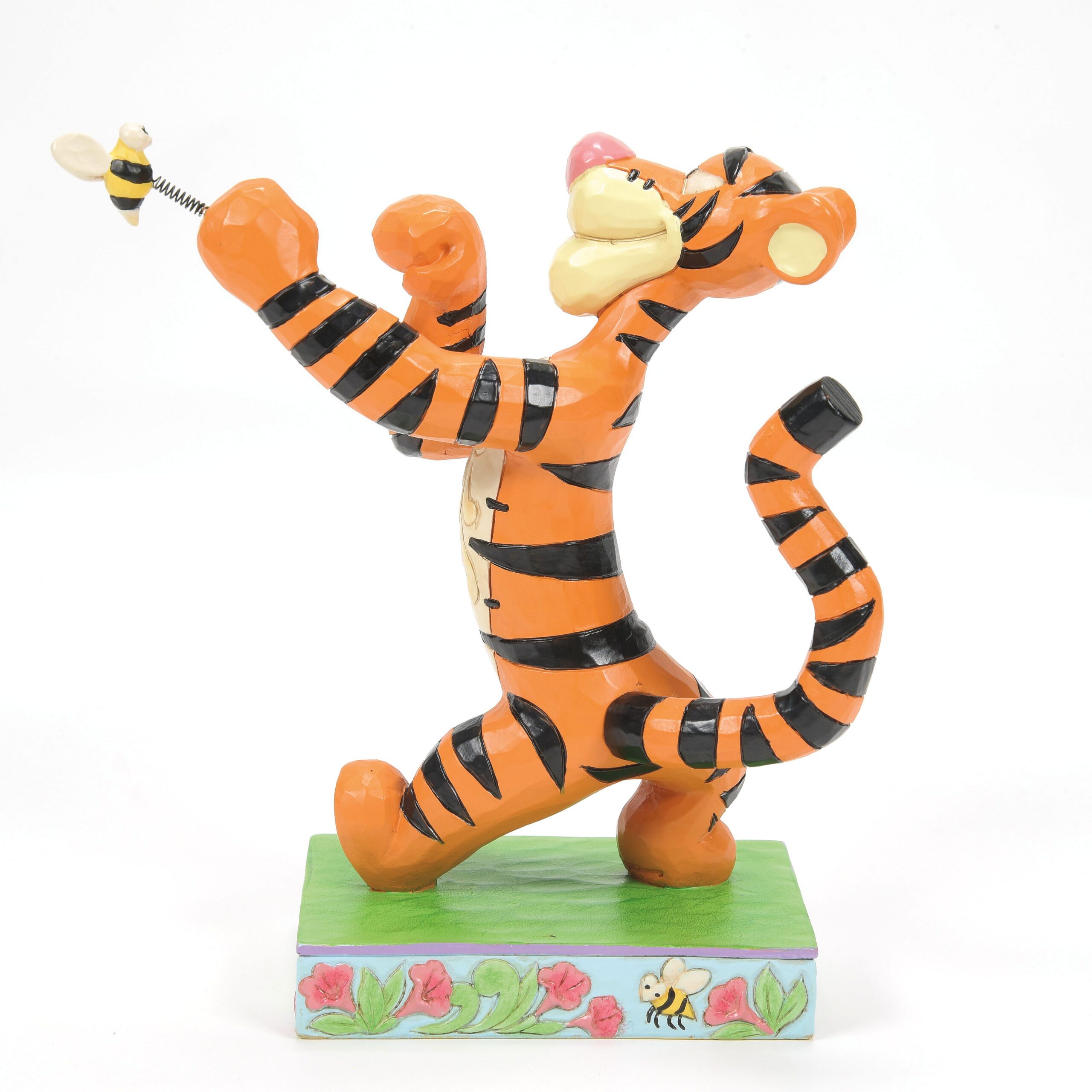 Disney Traditions Tigger Fighting a Bee Jim Shore Winnie the Pooh beeldje